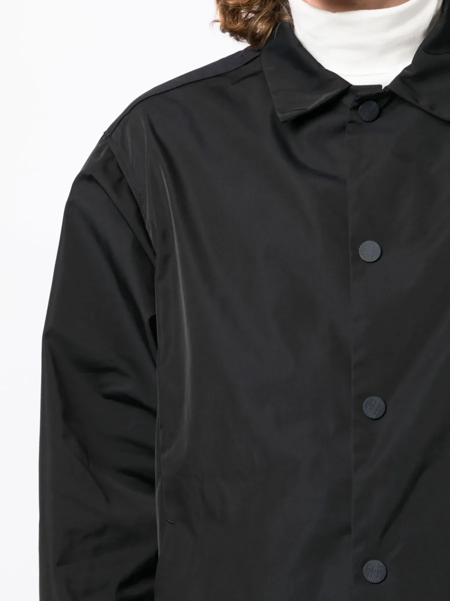 buttoned classic-collar jacket 10