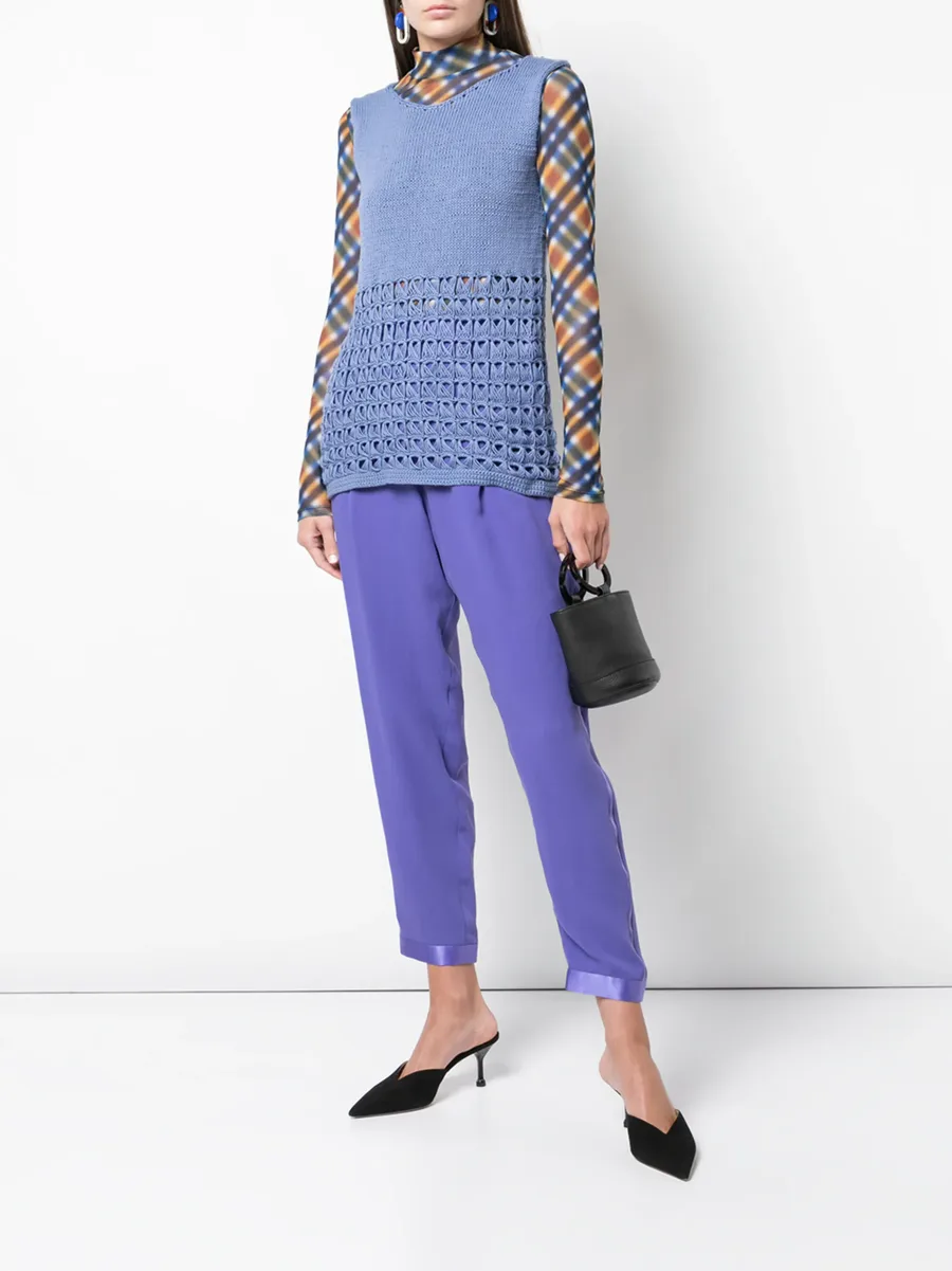 sleeveless knitted top 3