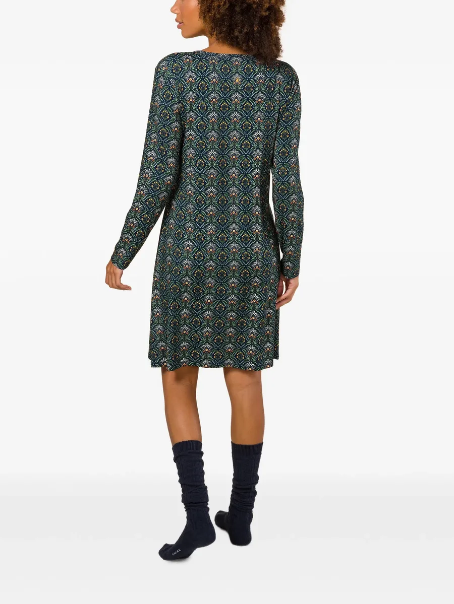 long-sleeve patterned nightdress 8