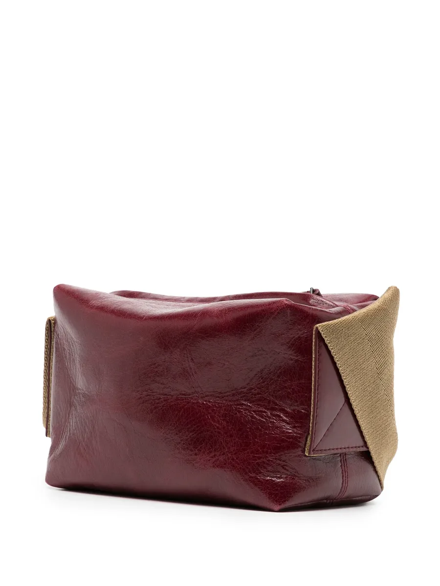 medium leather shoulder bag 6