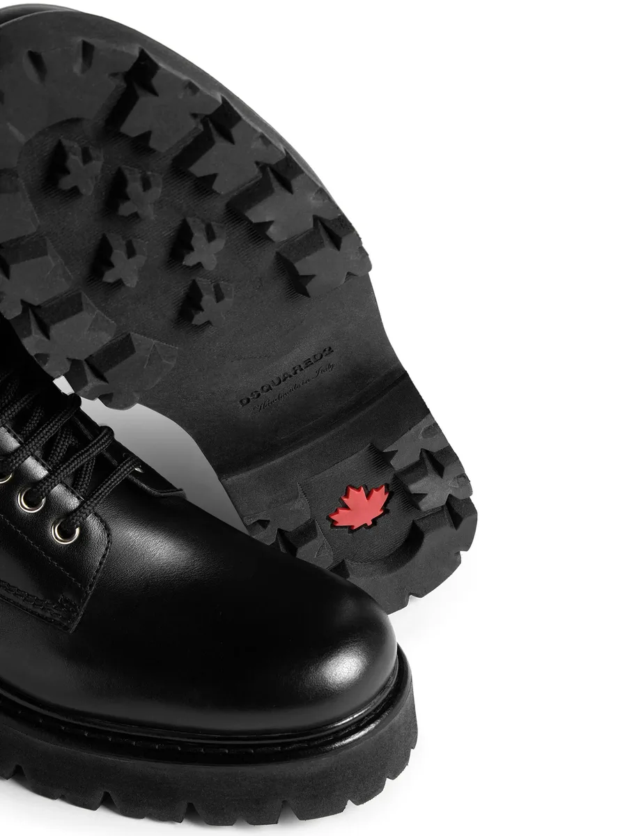 Icon plaque combat boots 10