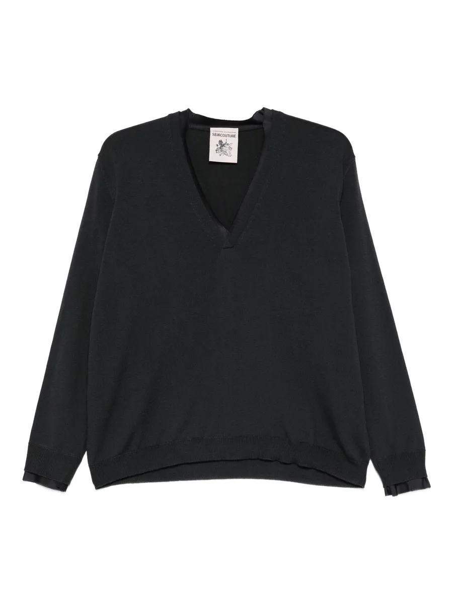 Leya V-neck sweater 1