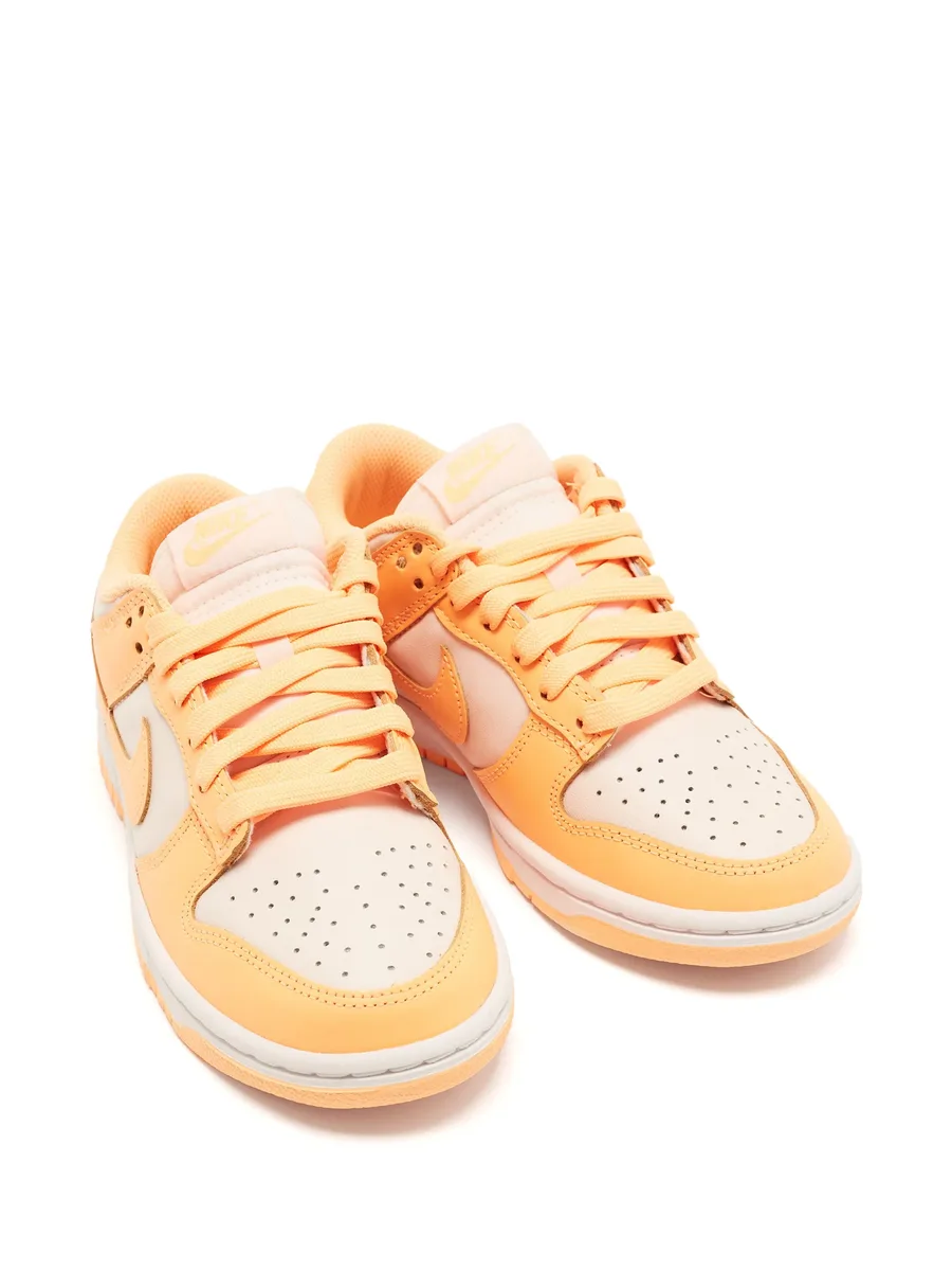 Dunk sneakers 9