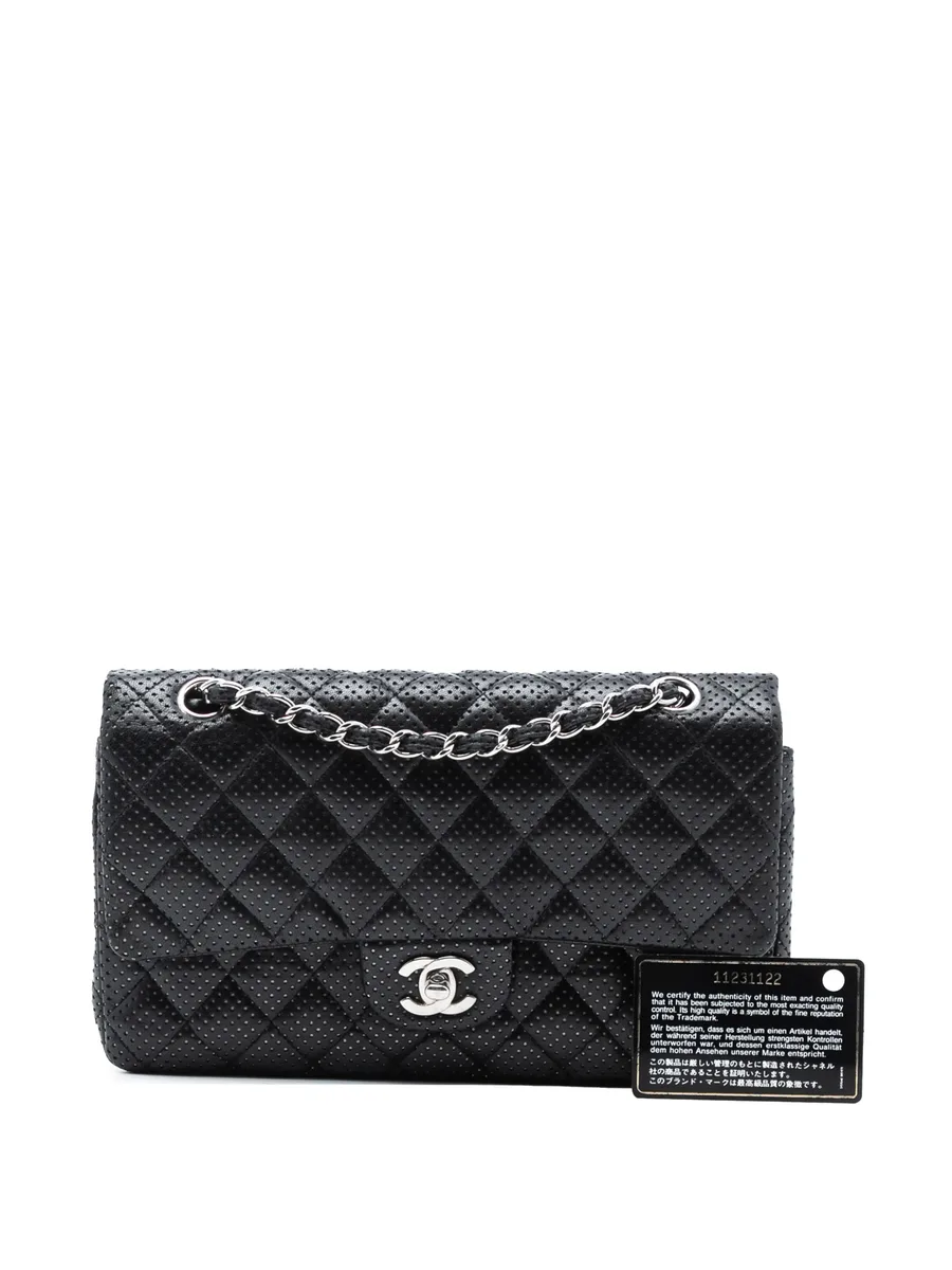 сумка на плечо Classic Perforated Lambskin Double Flap среднего размера (2006-2008 годы) 13