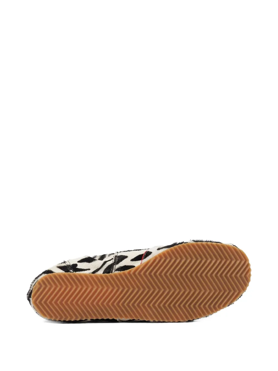 Riley sneakers 9
