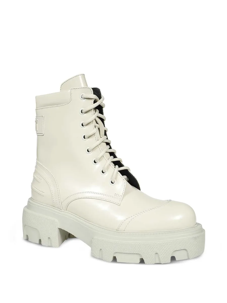 lace-up platform boots 3