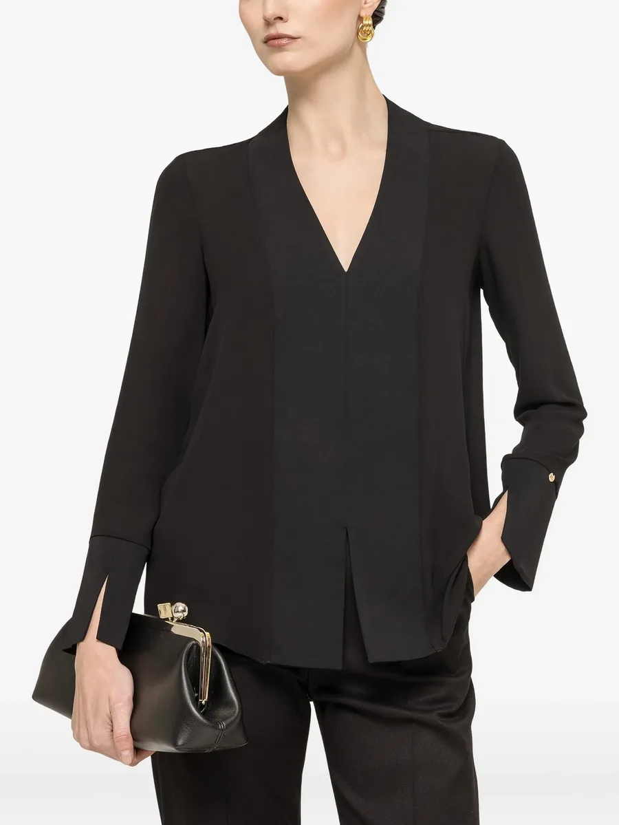 V-neck panelled top 1
