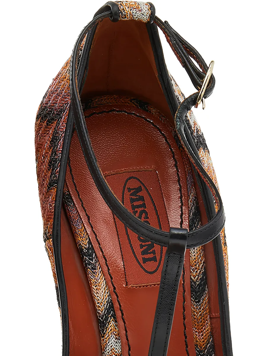 zig zag-patterned pumps 10