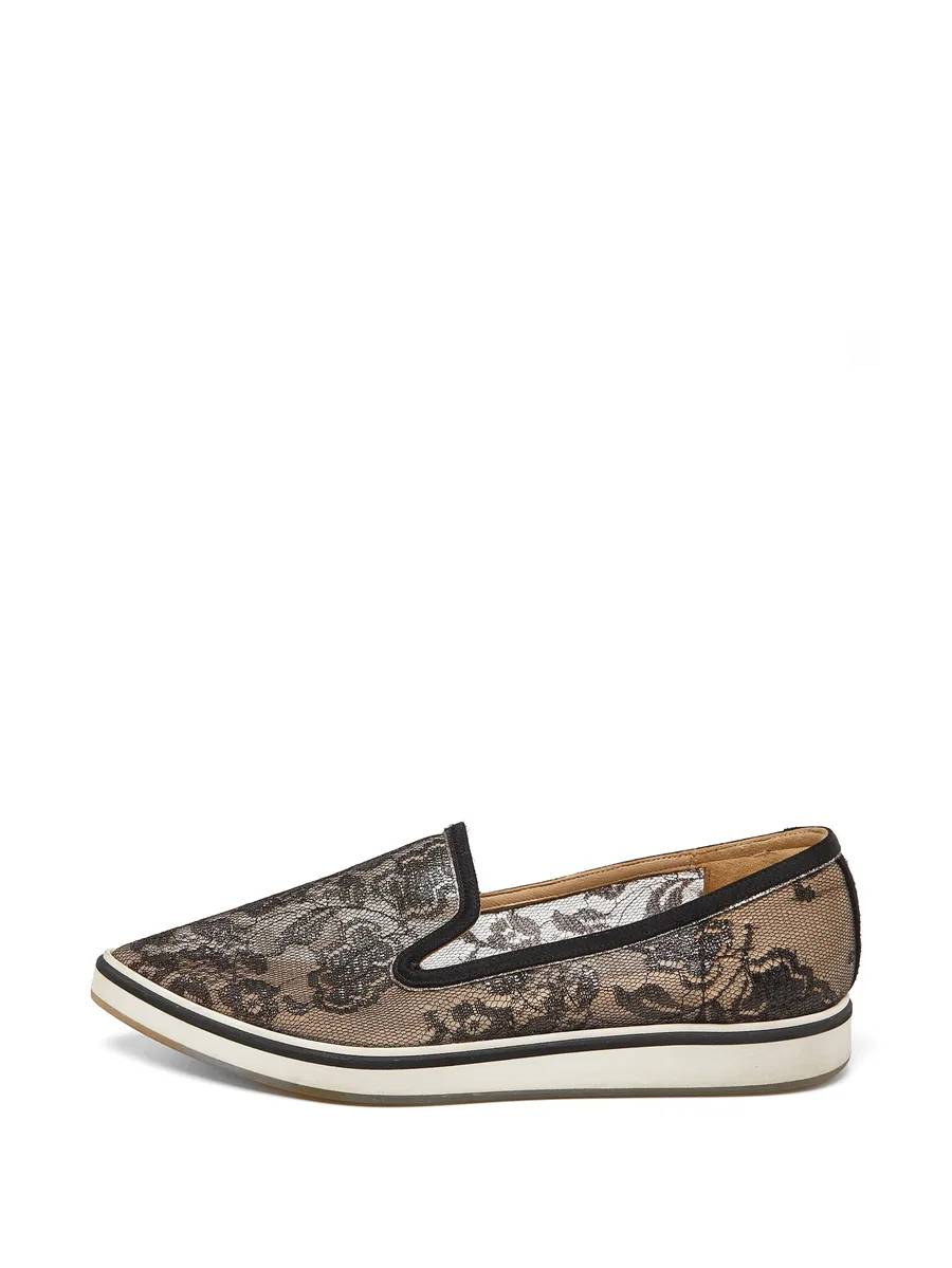 кроссовки Alona с заостренным носком 2