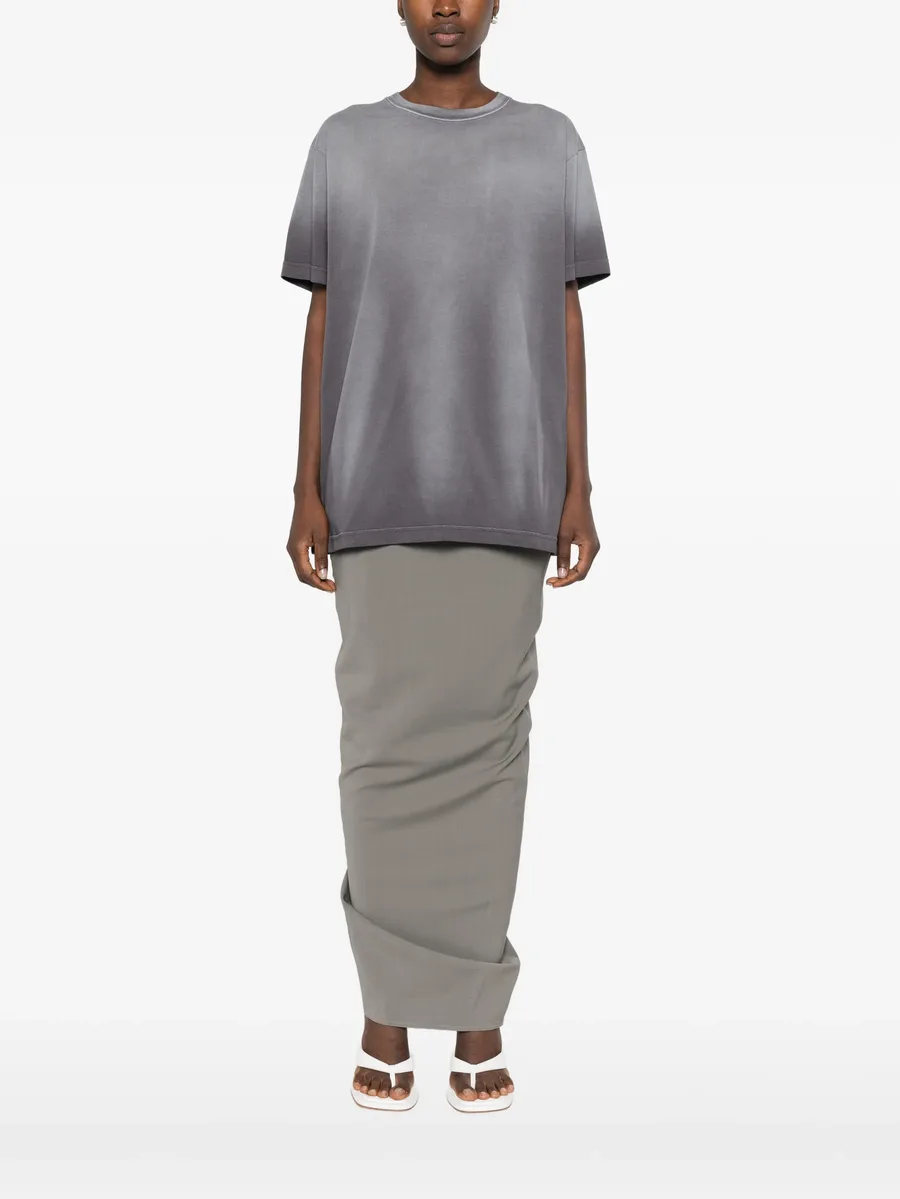 short-sleeve crew neck T-shirt 3