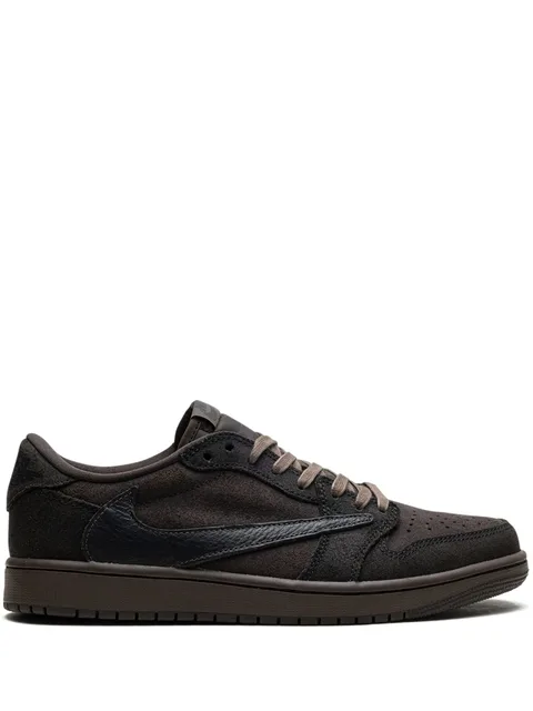 кроссовки Air Jordan 1 Low OG Velvet Brown из коллаборации с Travis Scott