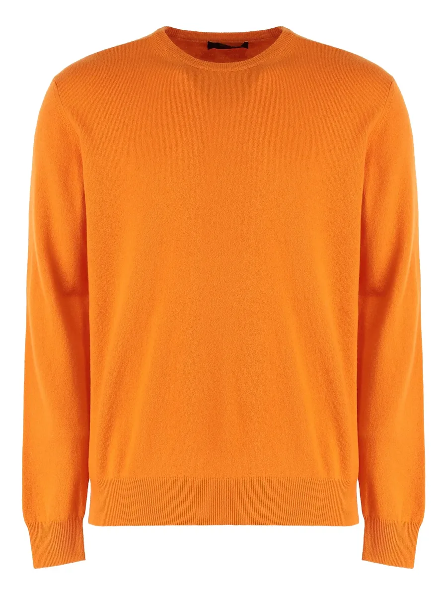 round-neck sweater 1