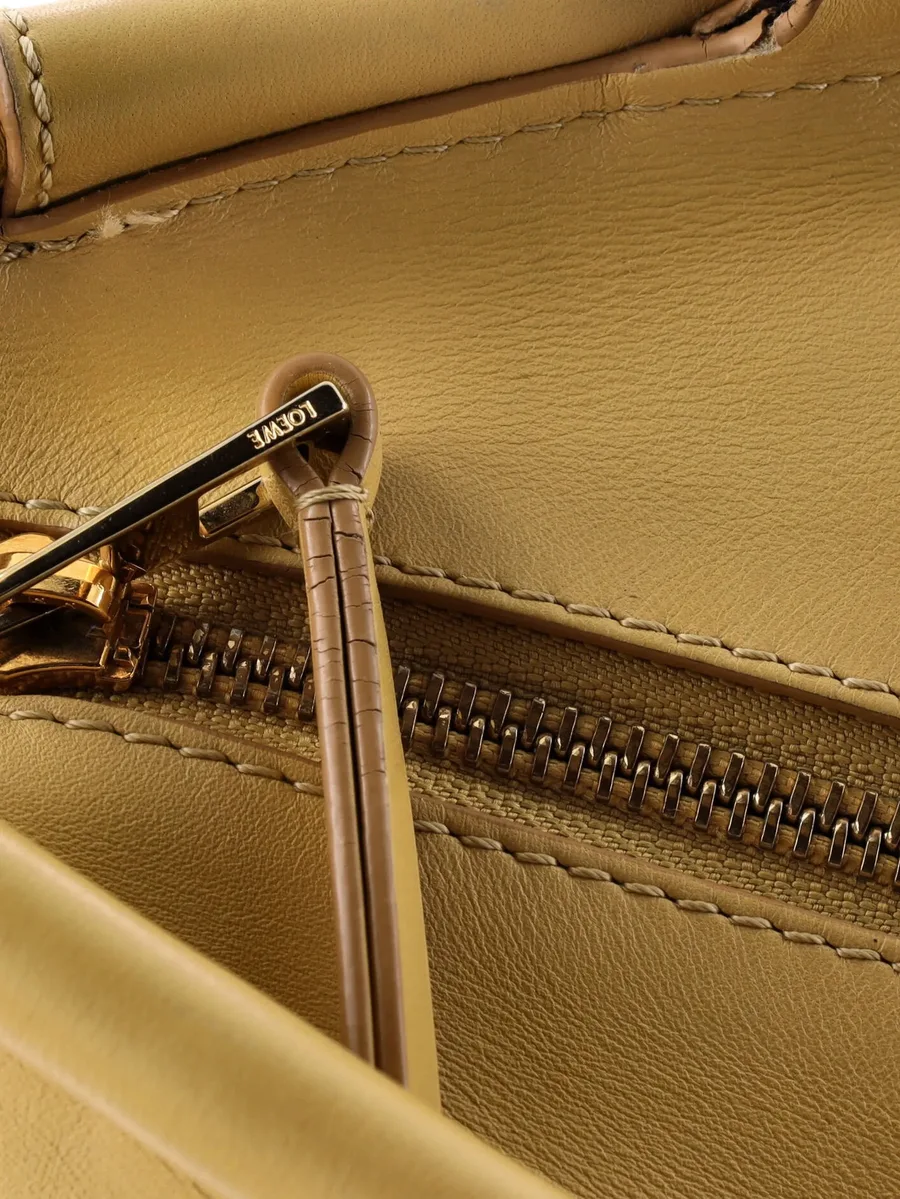 маленькая сумка на плечо Paseo Bag Shiny 10