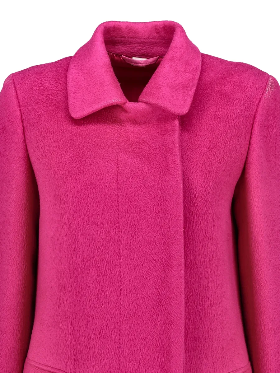 concealed-front flap-pocket coat 11