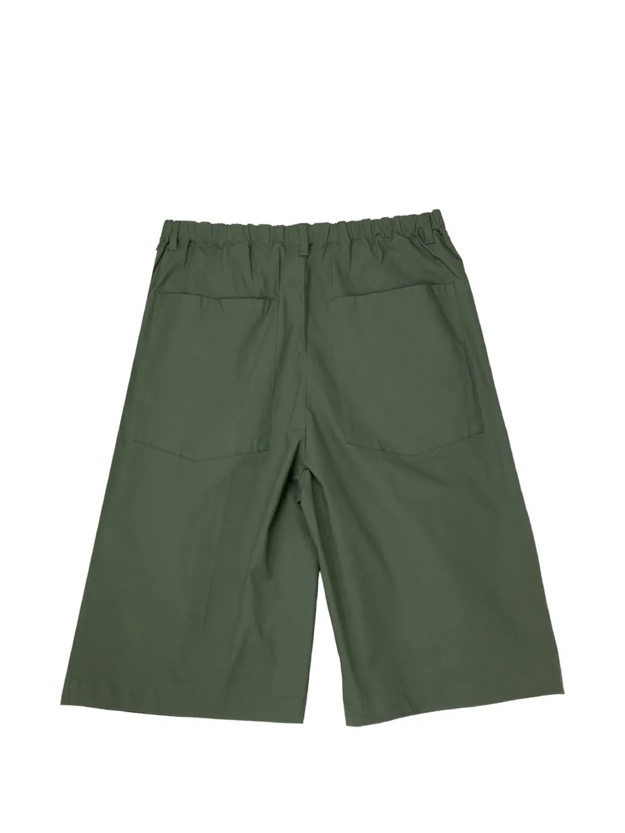 Amado Viano pleated bermudas 3