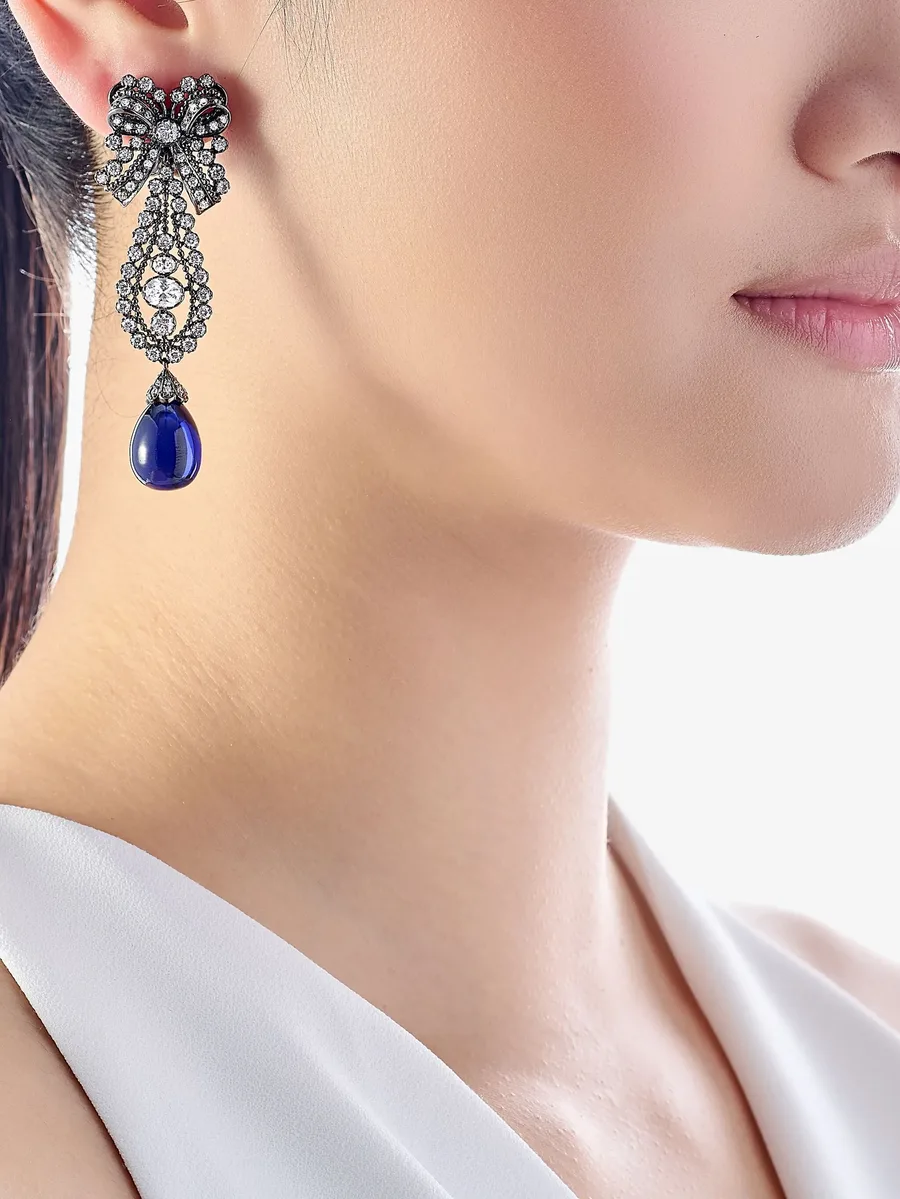 14K white gold and rhodium vermeil Dentelle Bow sapphire and diamond earrings 3