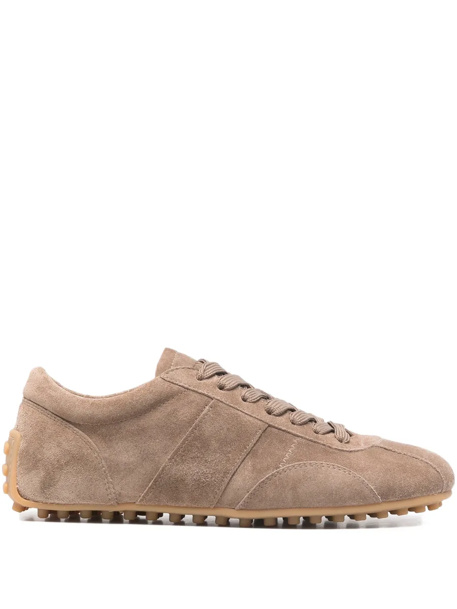 laced low-top sneakers 1