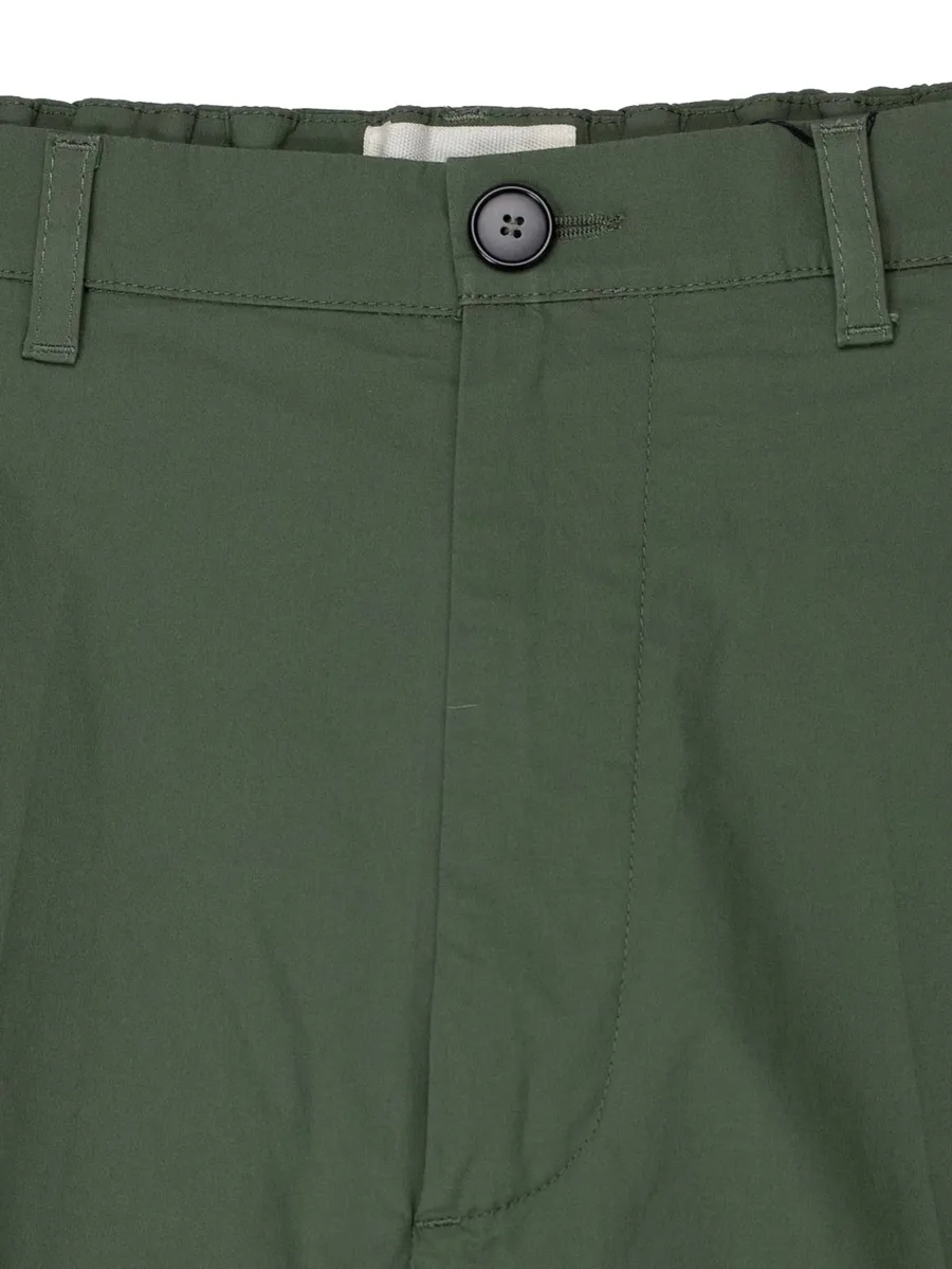Amado Viano pleated bermudas 8