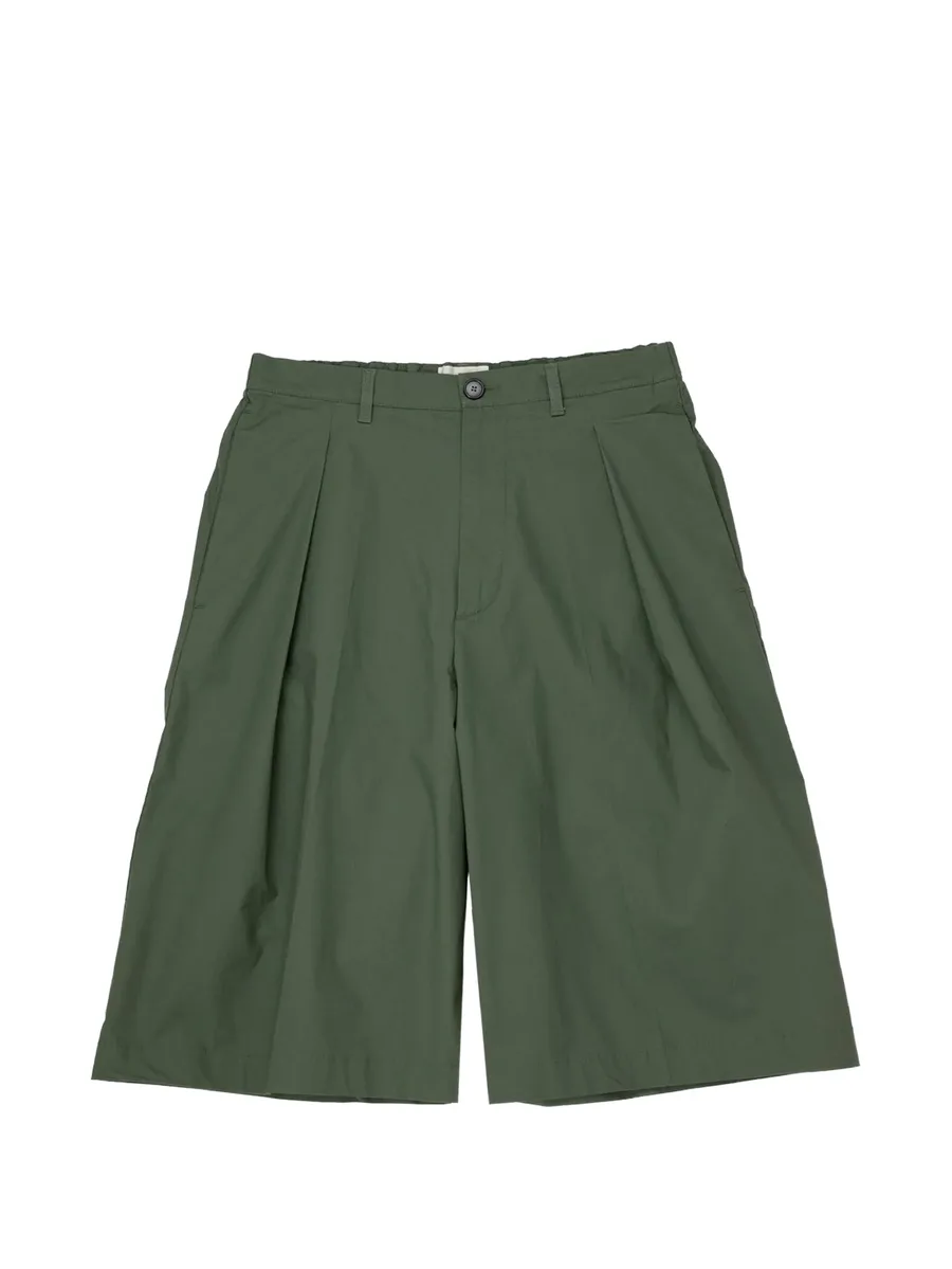 Amado Viano pleated bermudas 1
