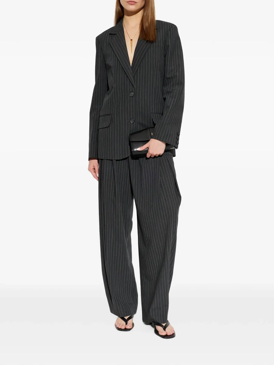 pinstripe-pattern blazer 3