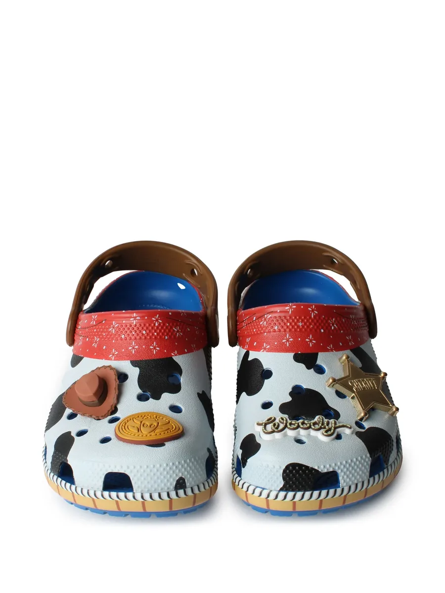 сандалии Pixar Toy Story Sheriff Woody Classic Clog из коллаборации с Disney 3