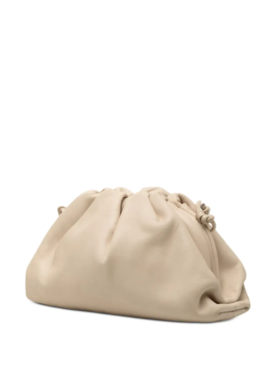 кожаная сумка через плечо The Mini Pouch (2012-2025 годы) 6