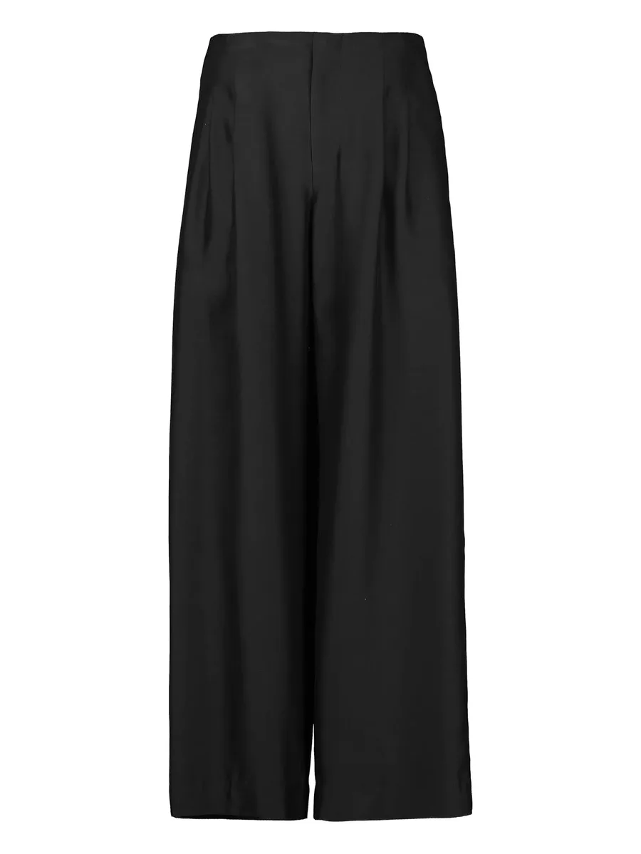 pleated trousers 1