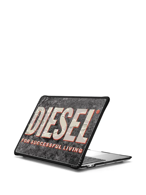 чехол для MacBook из коллаборации с CASETiFY