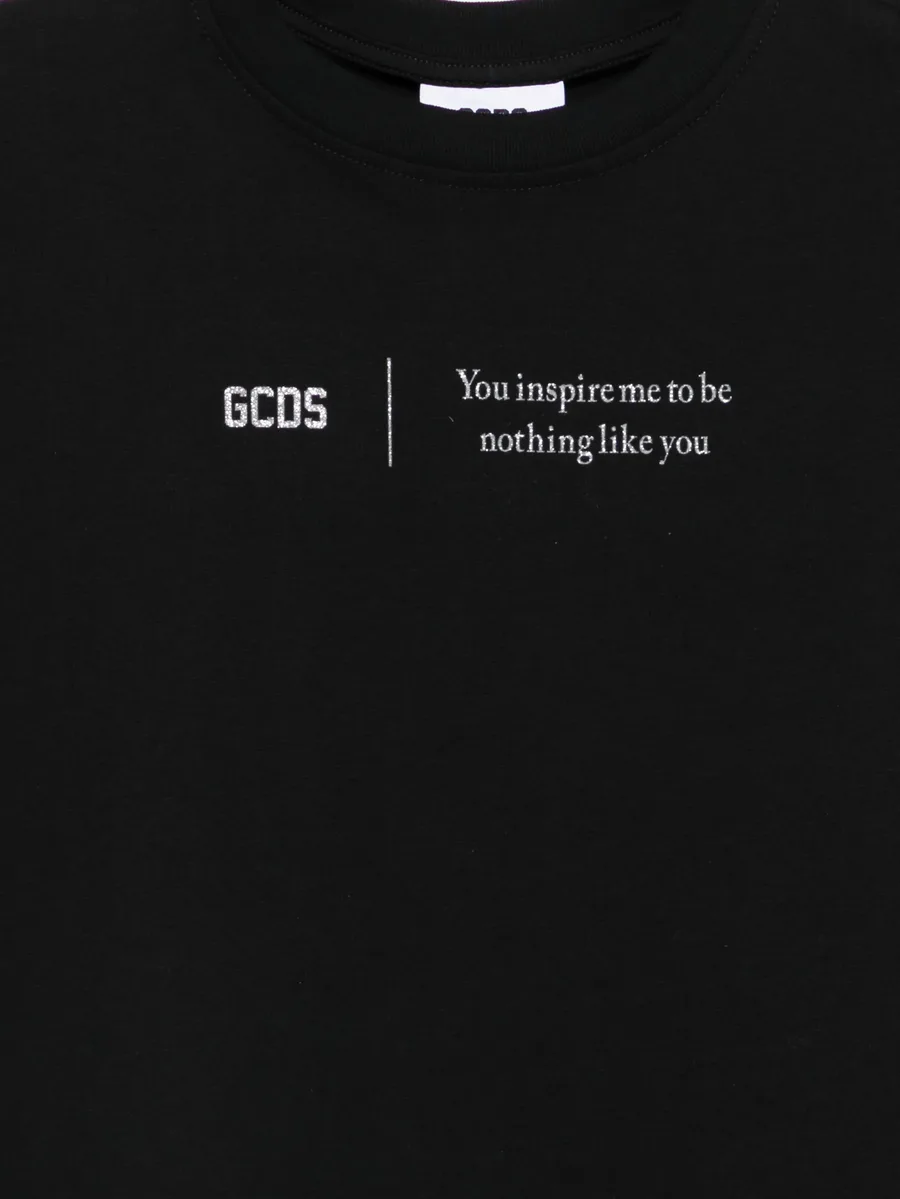 graphic T-shirt 5