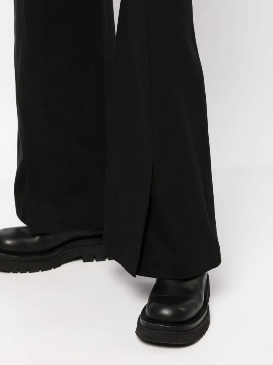 wide-leg cargo trousers 9