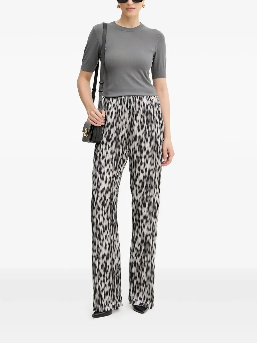 animal-print trousers 3