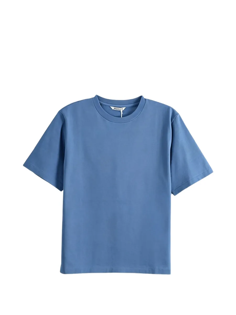 футболка с круглым вырезом 2