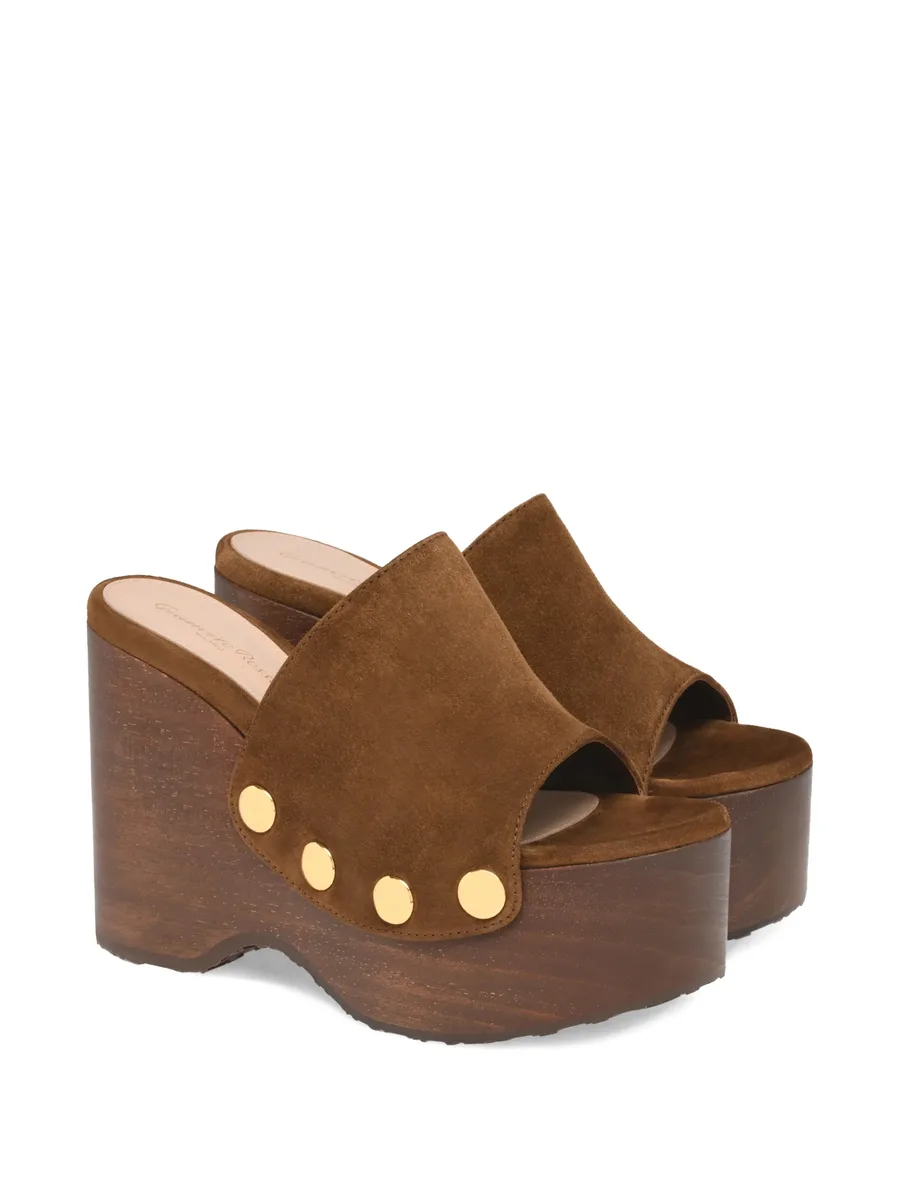 босоножки на платформе с заклепками 4