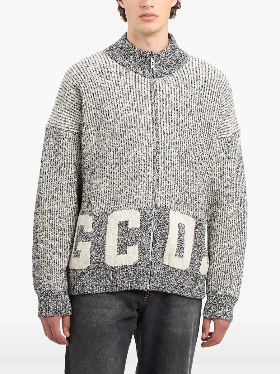 logo cardigan 8