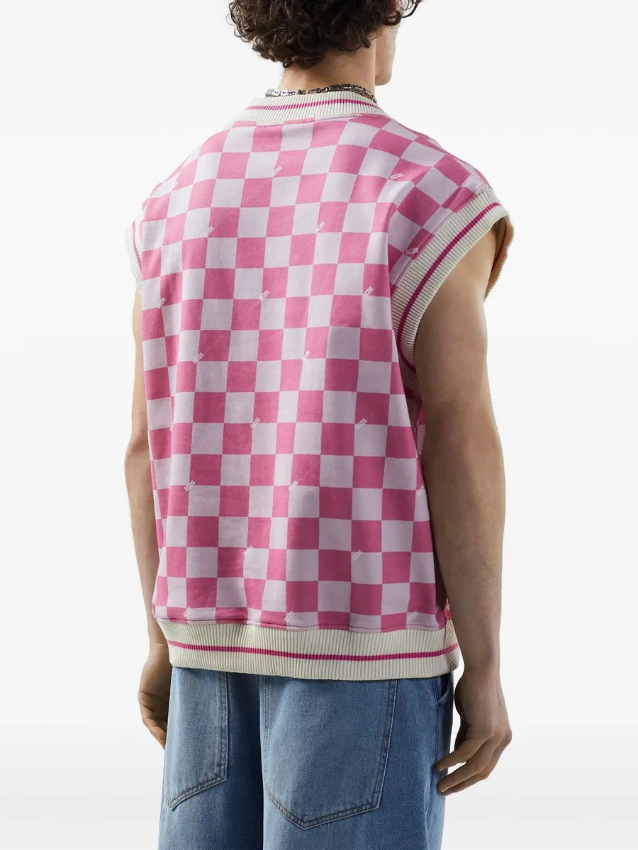 checked vest 10
