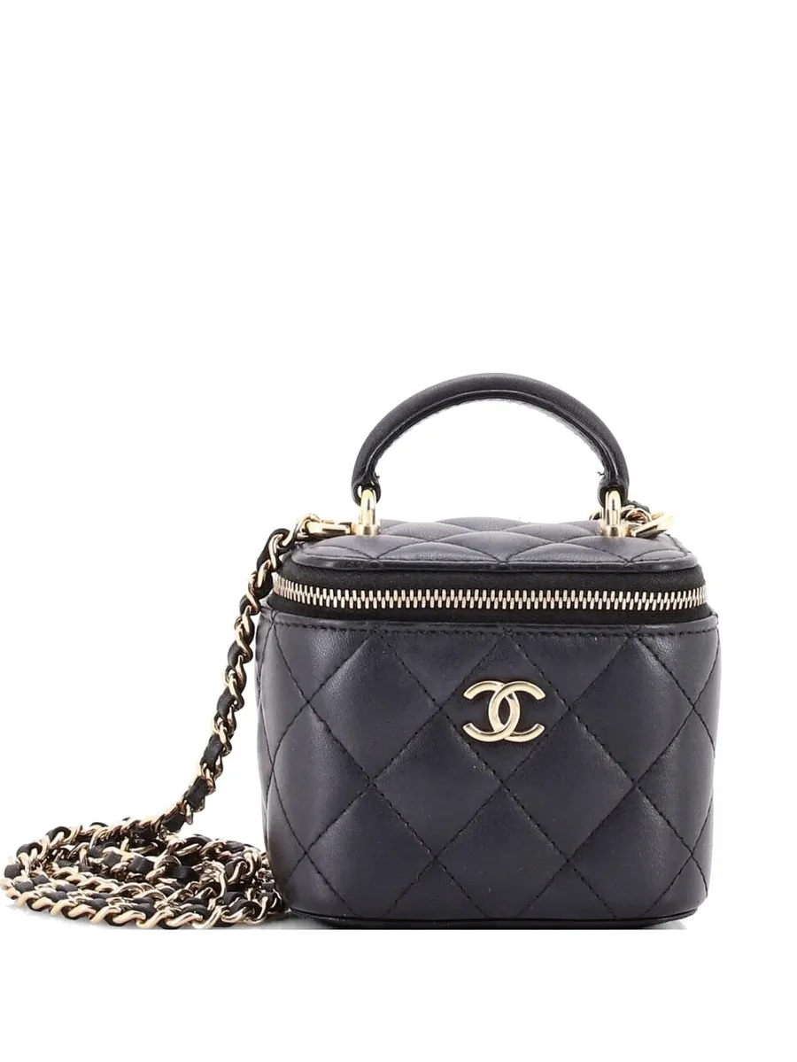 мини-сумка через плечо Classic Top Handle Vanity Case with Chain Quilted Lambskin Mini 1