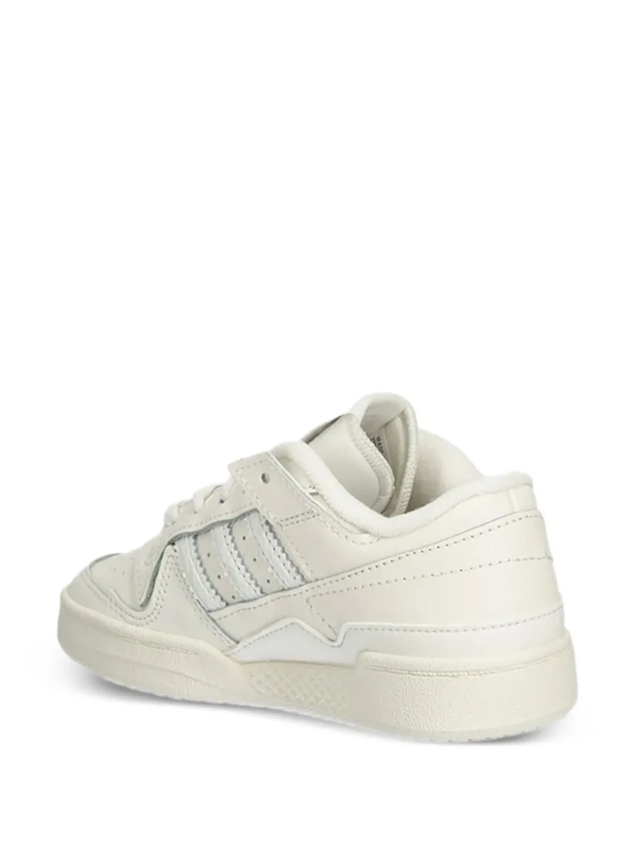 кроссовки Forum Low Stripes с перфорацией 6