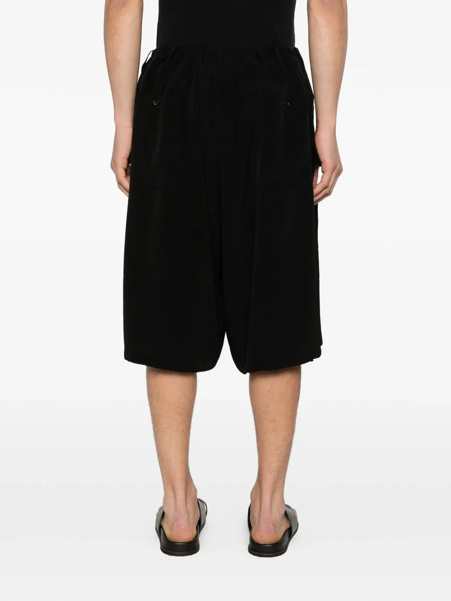 side-pocket shorts 8