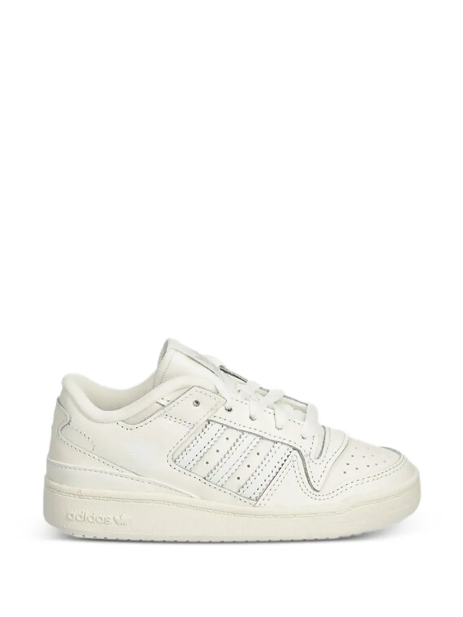 кроссовки Forum Low Stripes с перфорацией 4