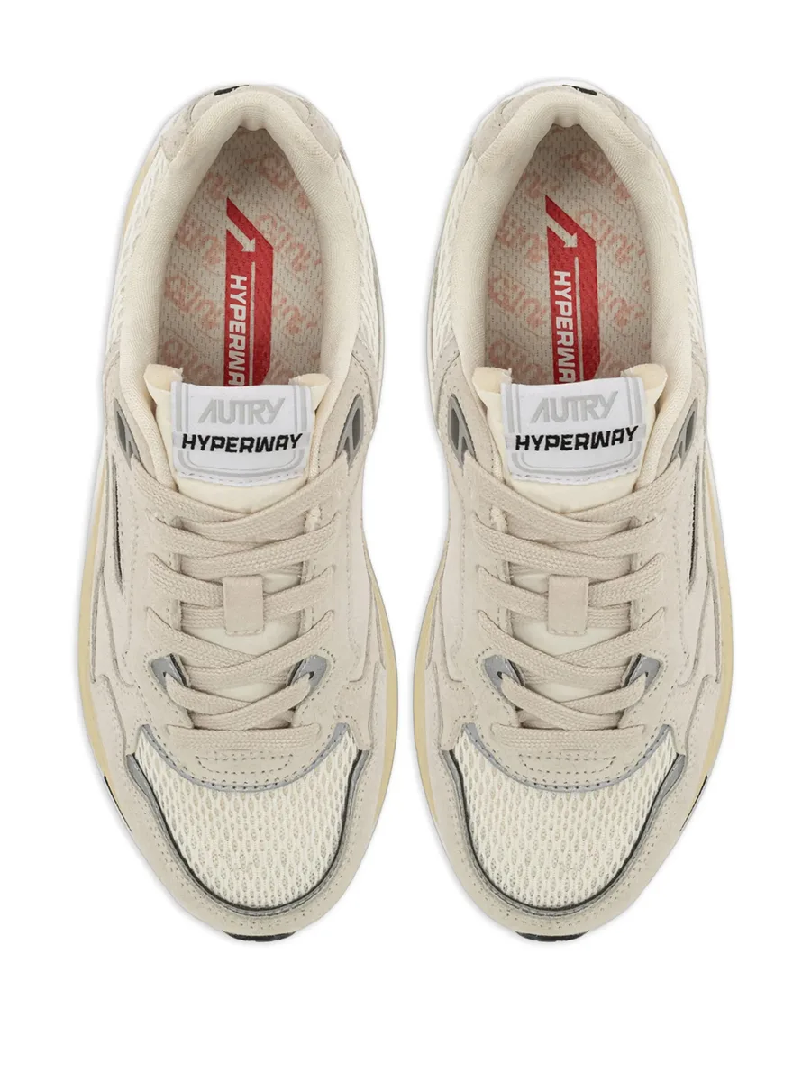 кроссовки Hyperway 7