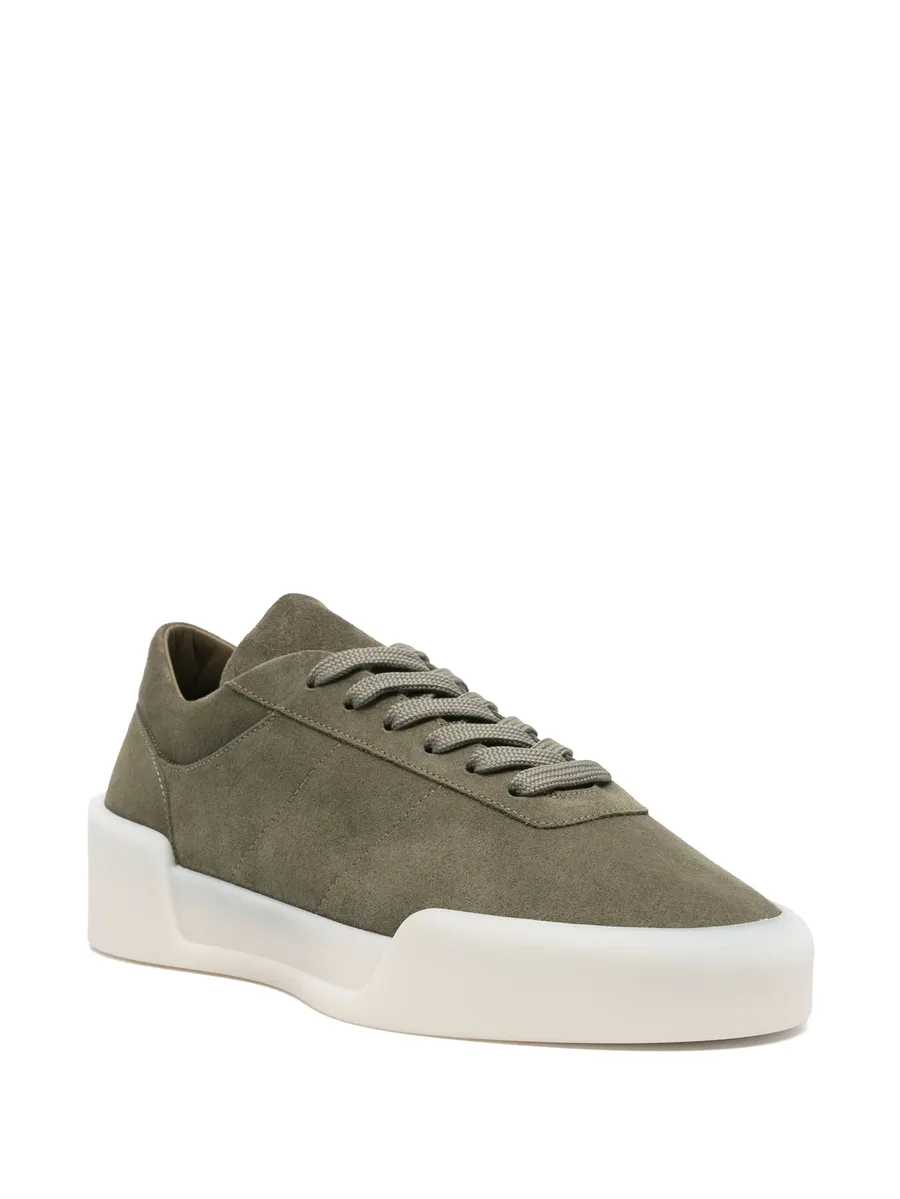 Aerobic sneakers 3