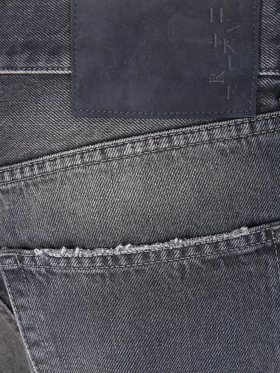 logan distressed jeans 5