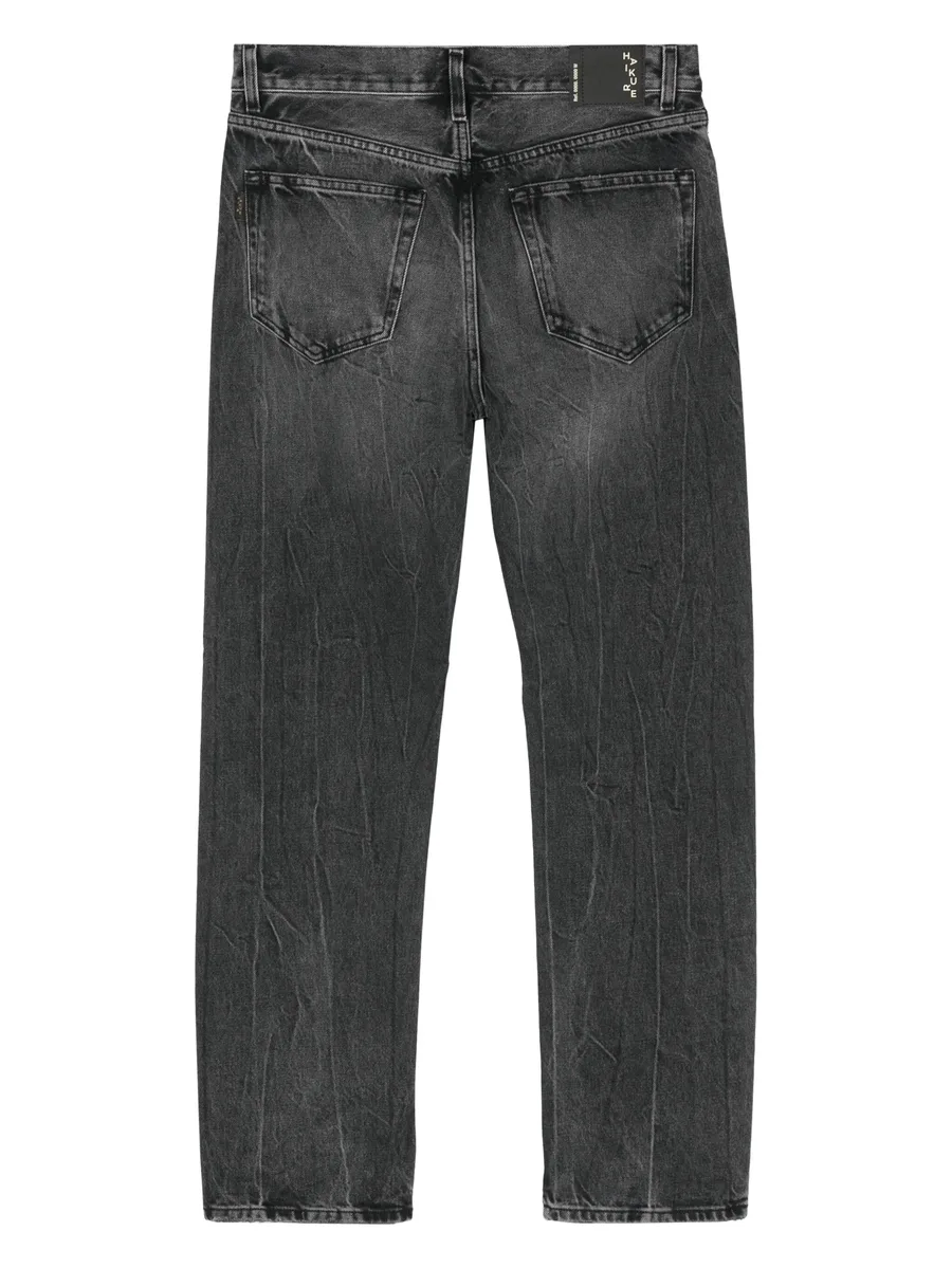 straight-leg jeans 3