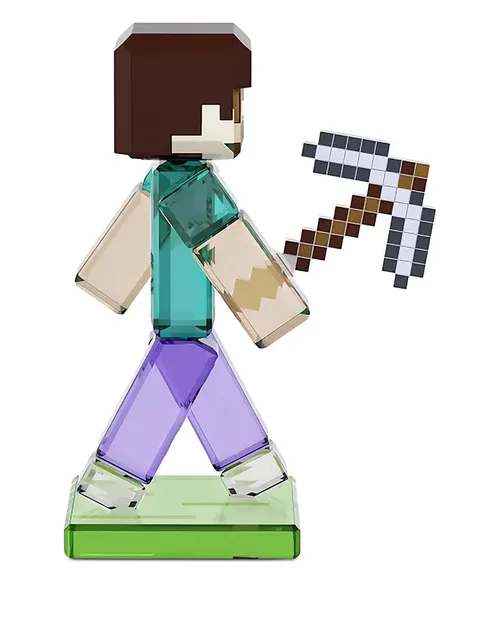 фигурка Steve из коллаборации с Minecraft