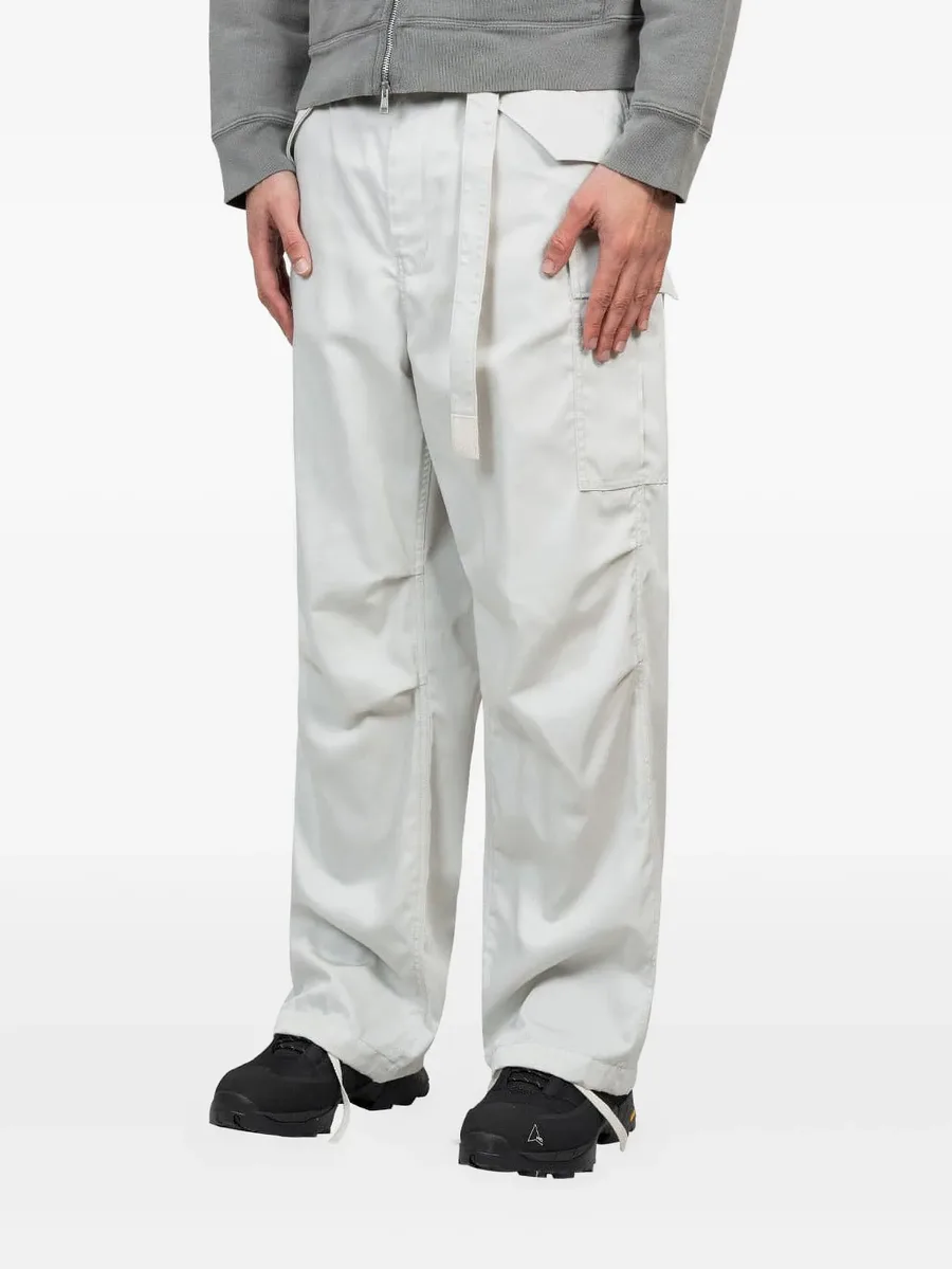cargo-pocket trousers 3