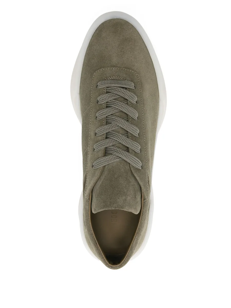 Aerobic sneakers 8