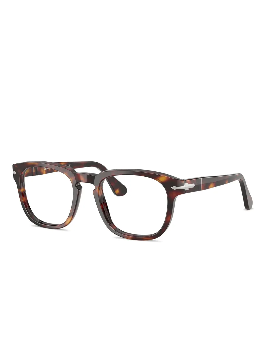 очки трапециевидной формы 4