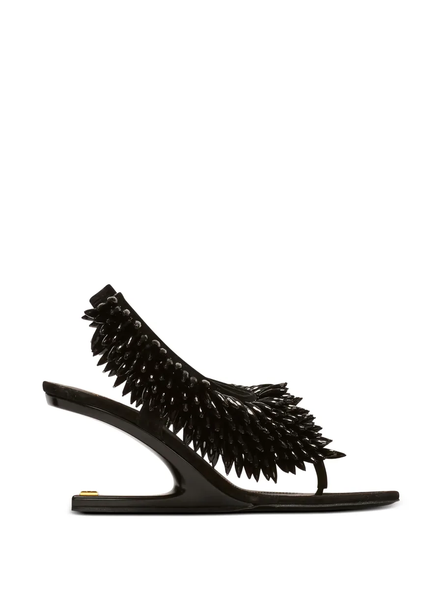 thong strape sandals 1