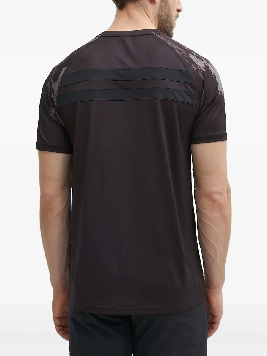 lightweight T-shirt 3