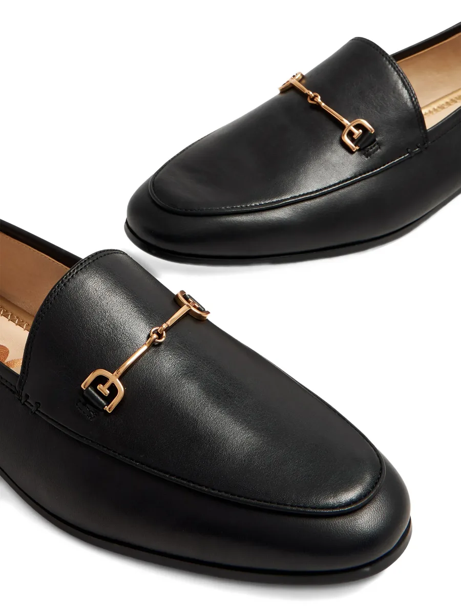 Loraine chain-detail loafers 8